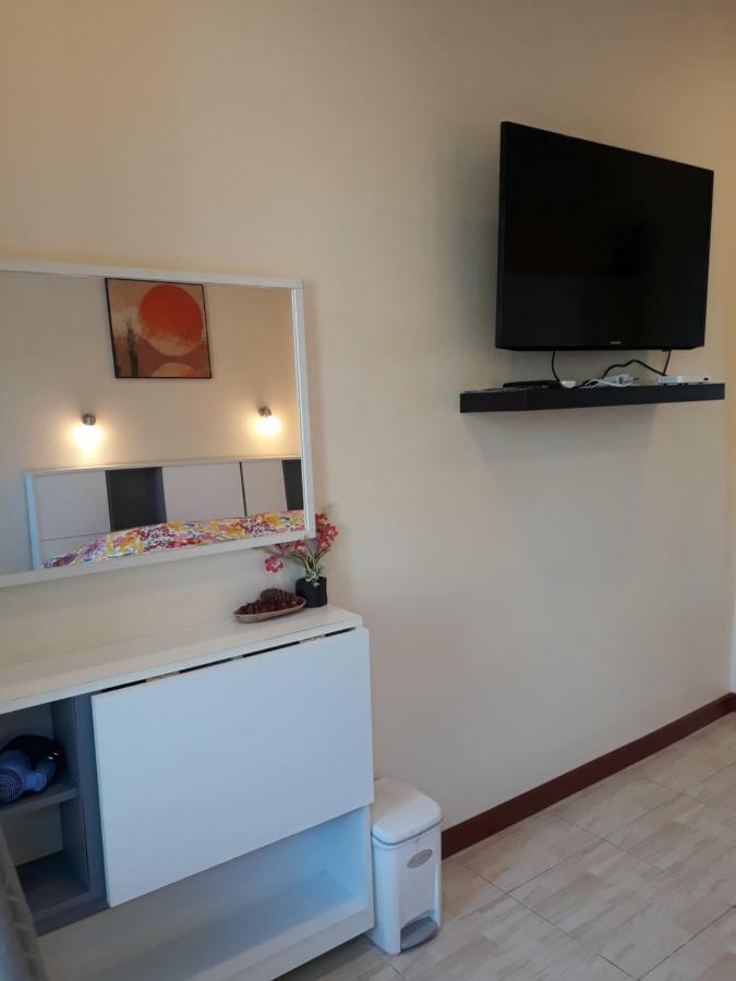Belinda Home Ko Si Chang Bagian luar foto